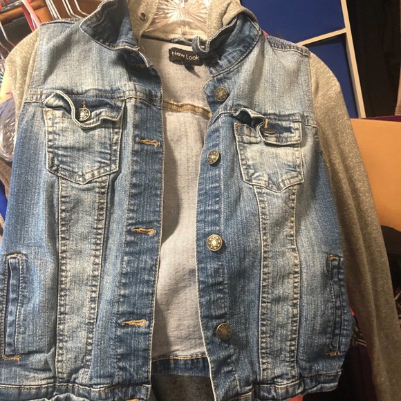 EUC New Look Jean Jacket with sweatshirt sleeves and hood.  Size M - Picture 2 of 5